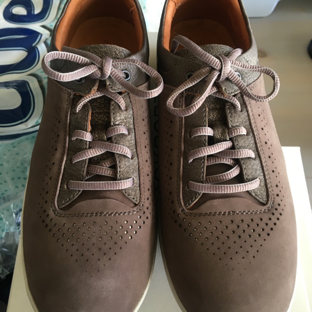 Rockport Lets Walk #CH2886 Low Top nubuck leather Sneakers 10M